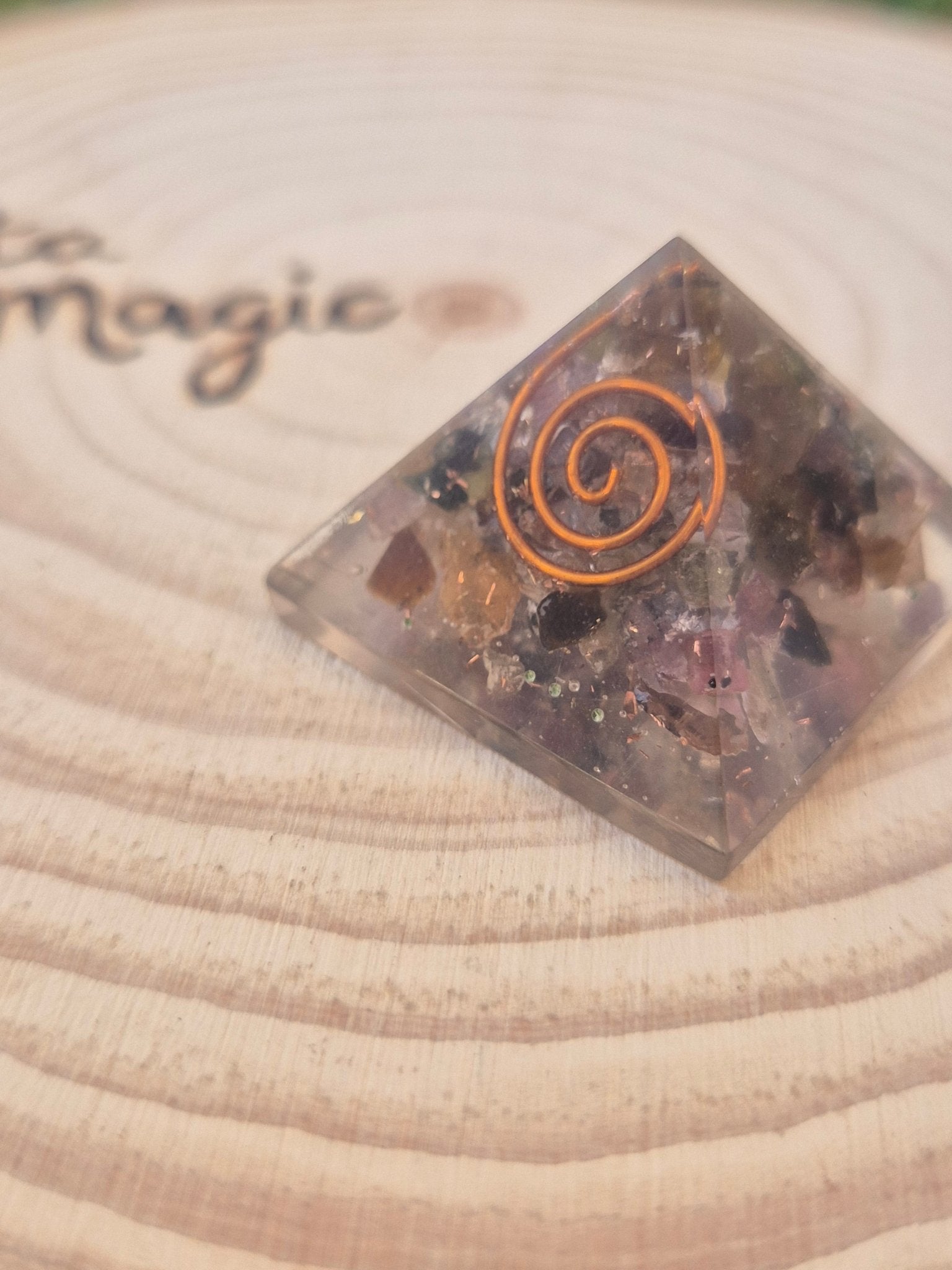 Mini Orgonitas 3x3cm - Armonía, Protección y Transmutación Energética orgonitaTienda esotérica Málaga - La Tienda de Tata Magic: tienda Esotérica en Málaga